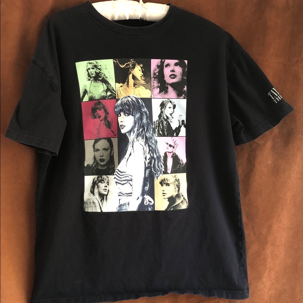 Taylor Swift Black Short Sleeve Tee with Multicolor Pop Grid